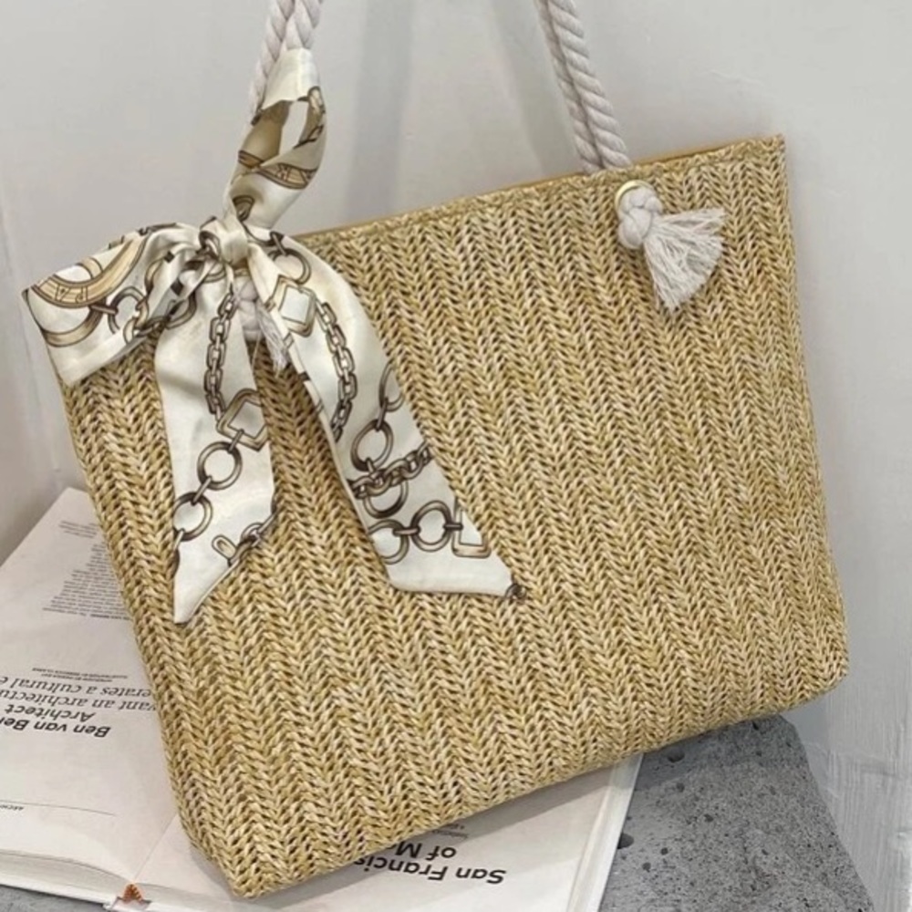 🔴 Straw Tote Bag with Scarf Bow - Picture 2 of 8